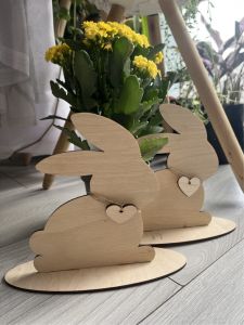Stojak Zajączek z serduszkiem 