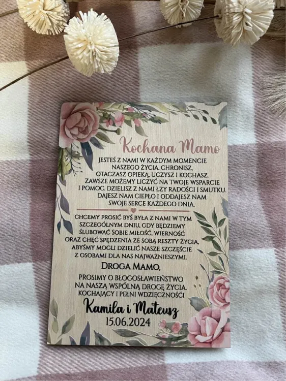Drewniane kolorowe zaproszenie na ślub
