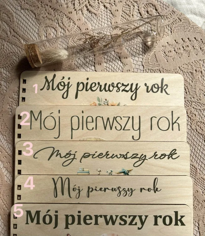 napisy.jpg