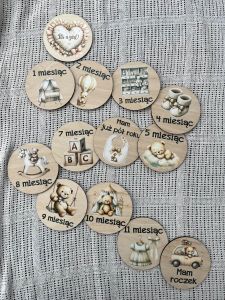 Zestaw tabliczek pierwszy rok dla dziewczynki MISIE 