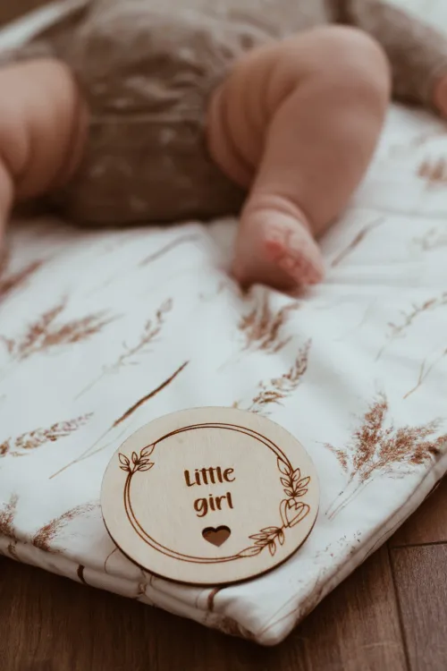 little girll.jpg